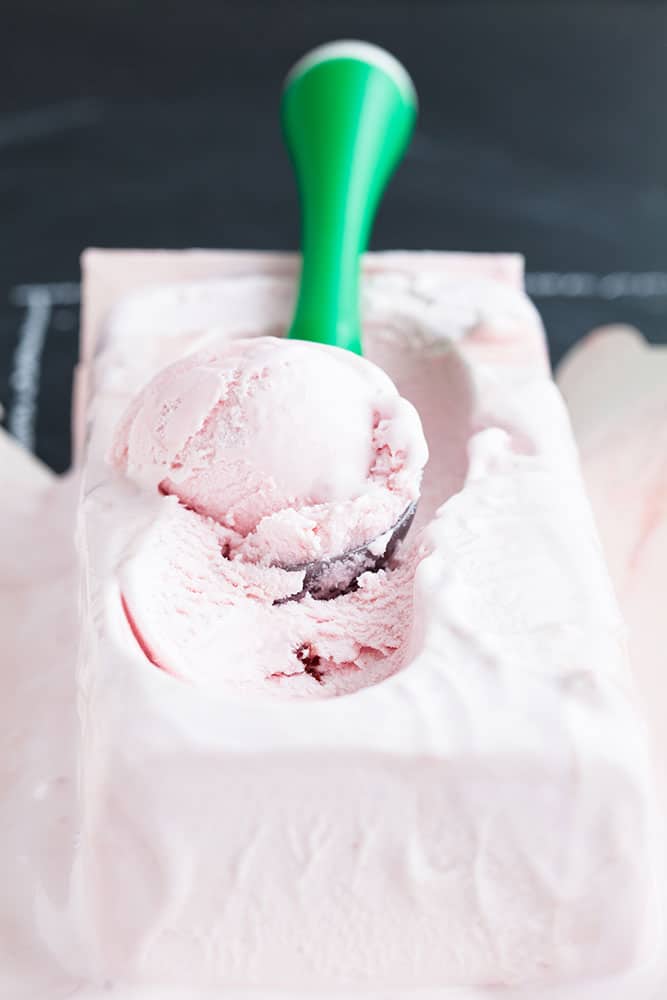 Easy Homemade Eggless Strawberry Ice Cream Recipe
